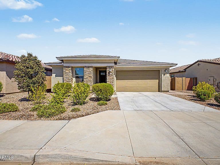 537 S PHEASANT Drive photo 1