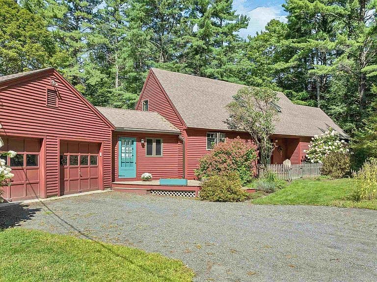 370 Hawk Pine Road photo 2