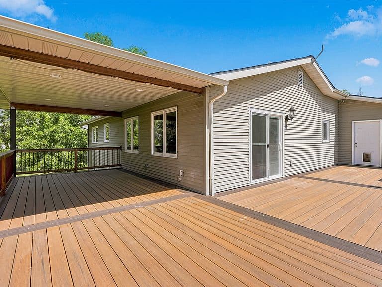 6385 Goodan Ln photo 5