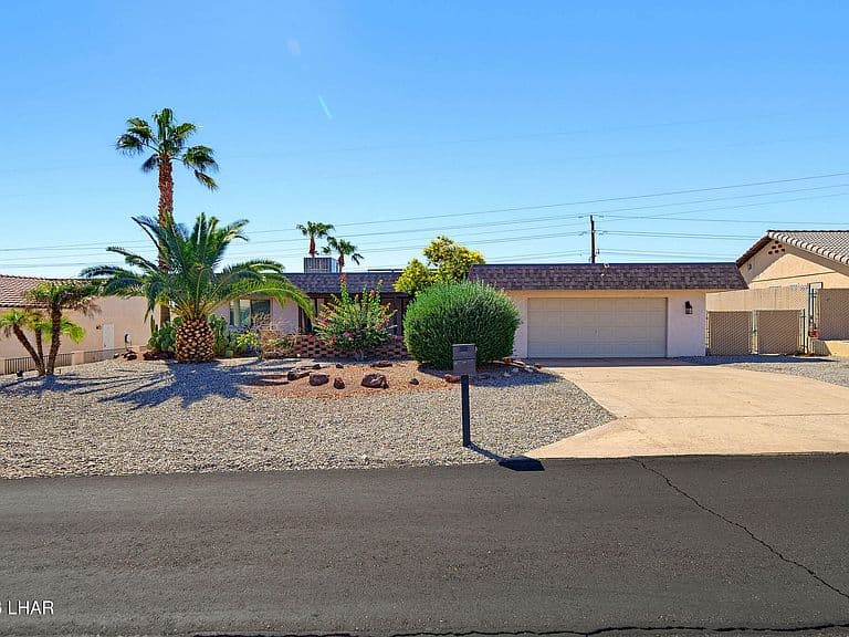681 Pueblo Dr photo 4