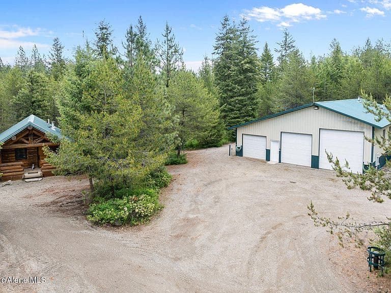 31756 N Riffle Rd photo 2