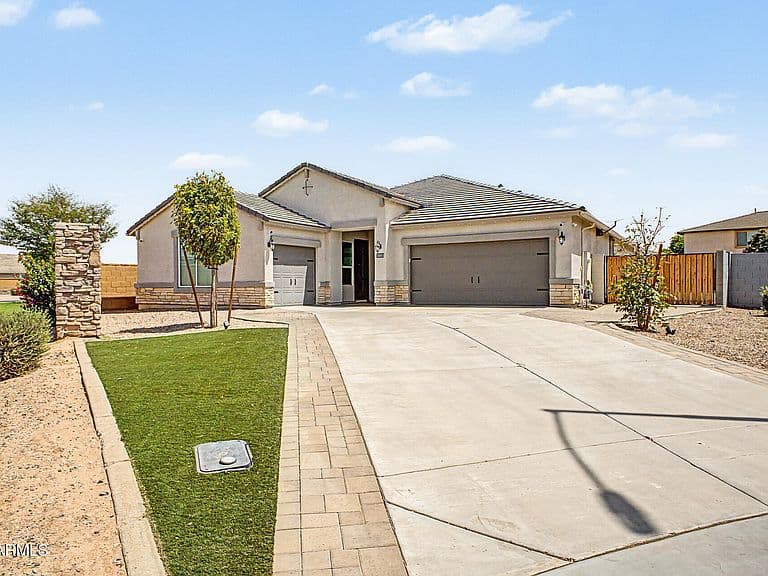 38053 W SANTA BARBARA Avenue photo 1