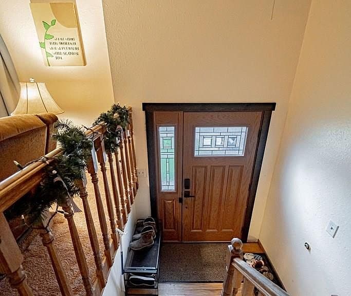 2848 Disney Dr photo 4