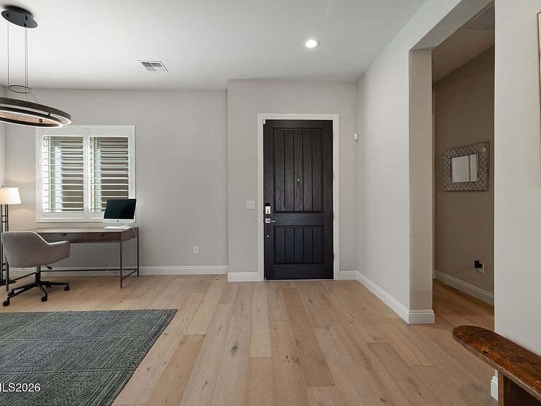 8937 Suncreek Trl photo 5