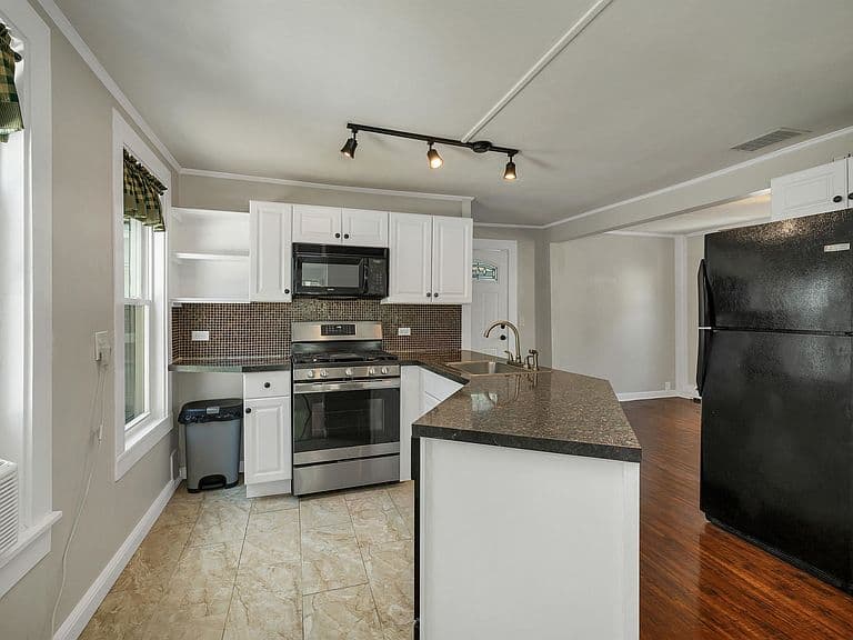 57 Concord Street photo 3