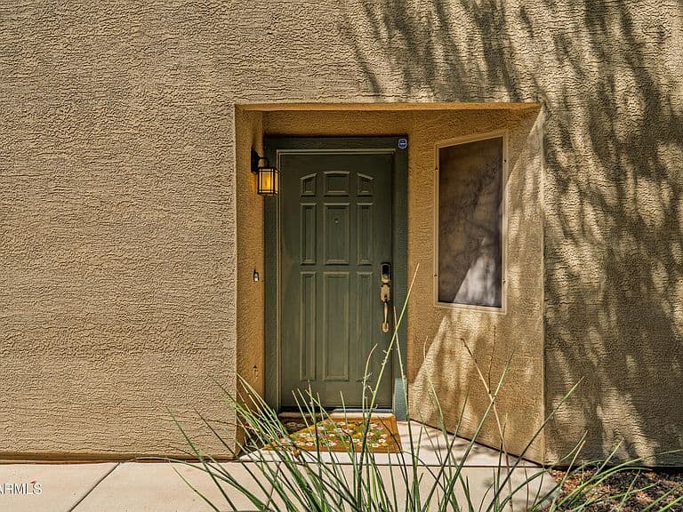 42334 W HILLMAN Drive photo 5