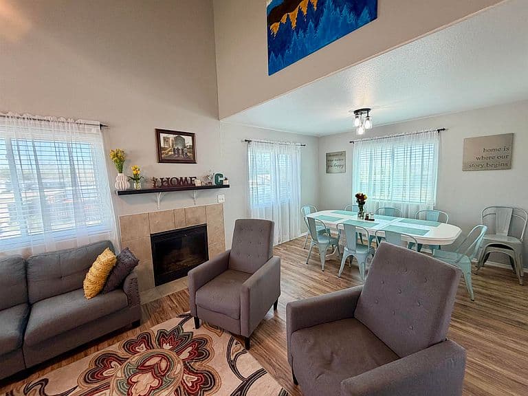 3500 White Mountain Blvd photo 5