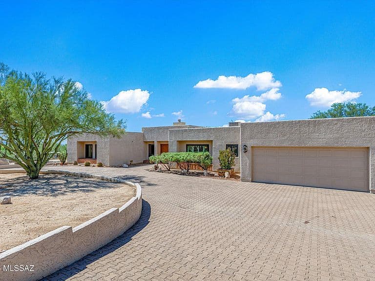 721 E Linda Vista Blvd photo 3