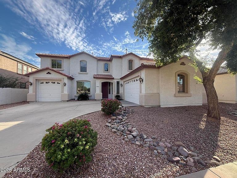 15613 W YUCATAN Drive photo 2
