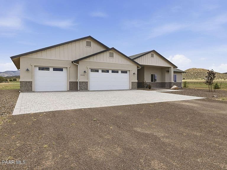 11101 N Seneca Point Ln photo 4