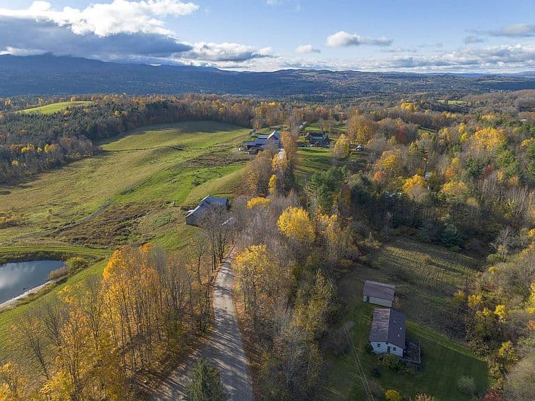 2413 Hollister Hill Road photo 1