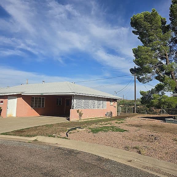 7865 E Pueblo St photo 2