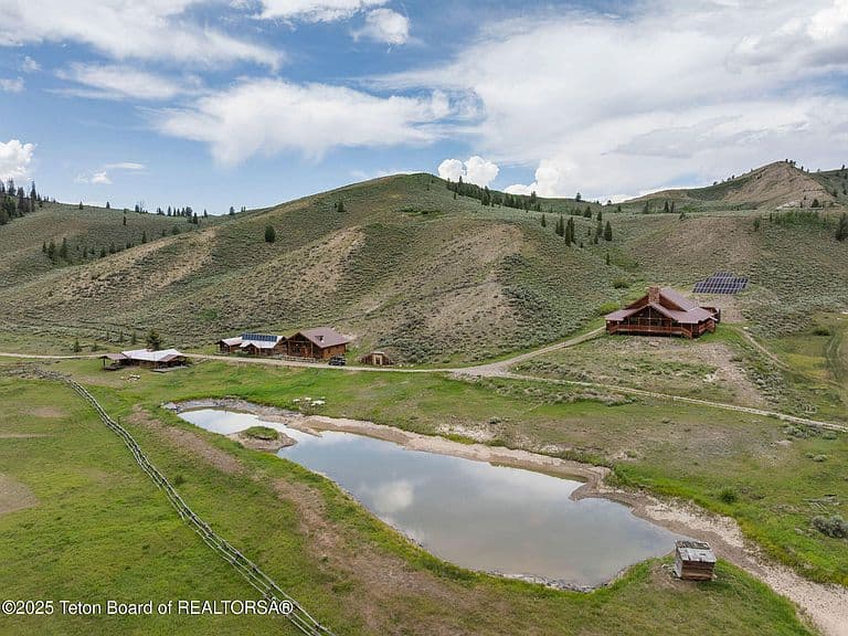27820 E Elk Track Ranch Rd photo 4