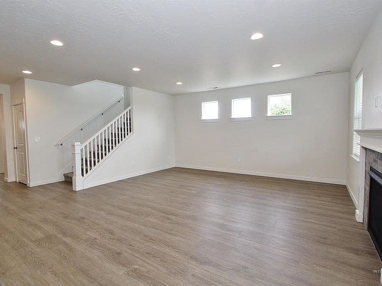 10431 W Thimbleberry Dr photo 4