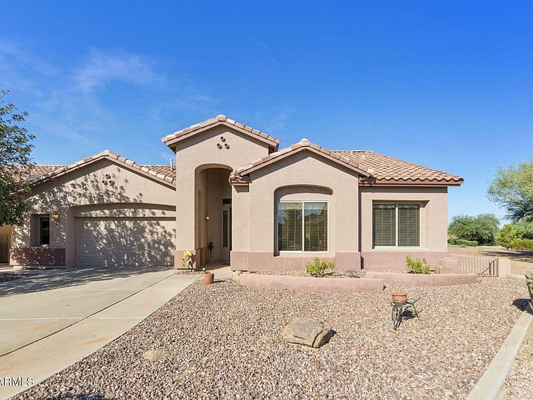 4906 S VERBENA Avenue photo 1