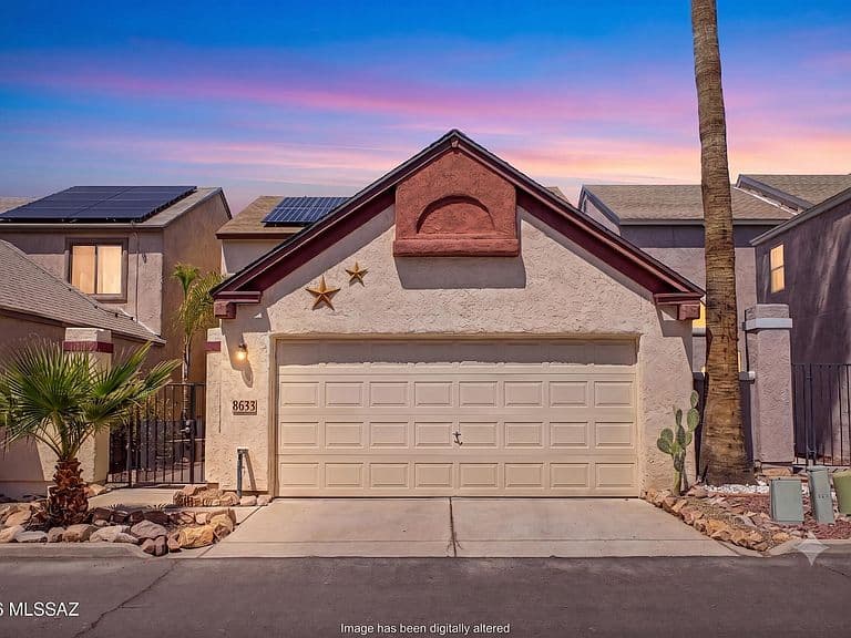 8633 N Siriga Way photo 1