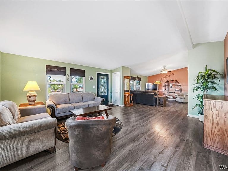 5655 S Bison Ave photo 5