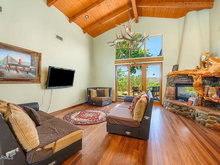 12435 E Cielo Vista photo 5