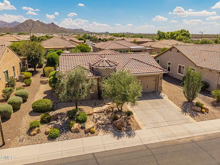 27077 W SEQUOIA Drive photo 4