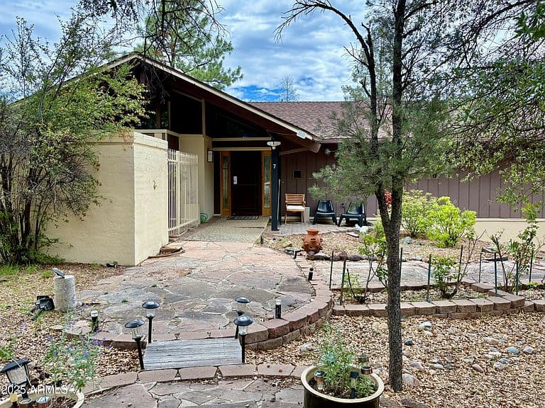 7 MANZANITA Court photo 2