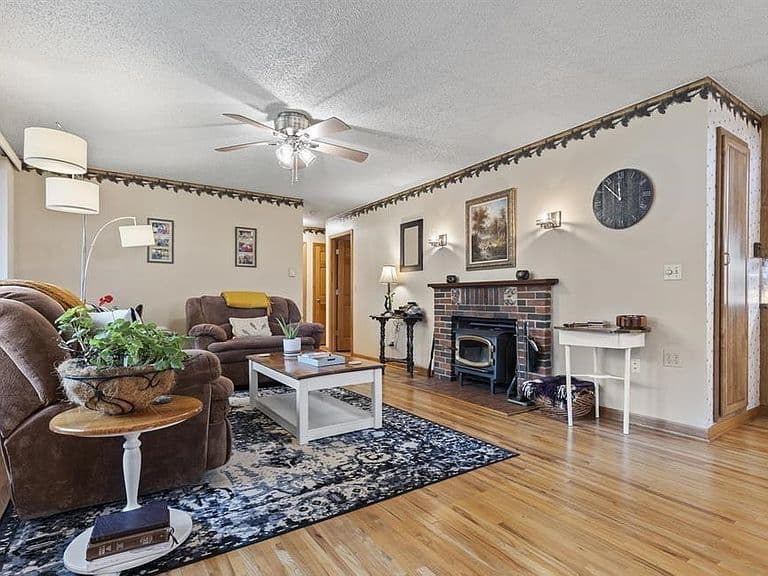 13741 47th Ave W photo 2