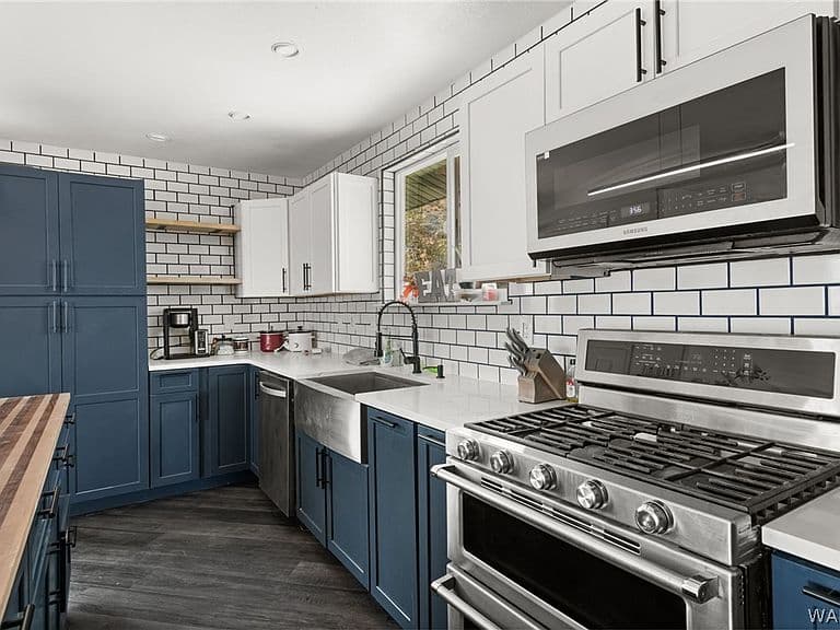 1503 Sunset Boulevard photo 5
