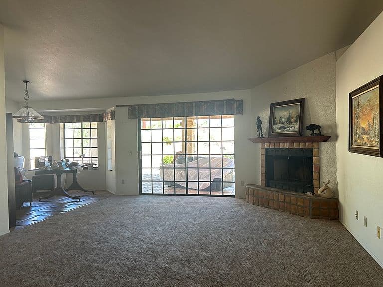 15243 N Delray Dr photo 2