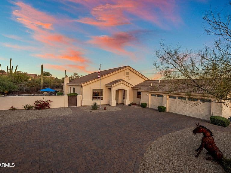 34611 N SUNSET Trail photo 2