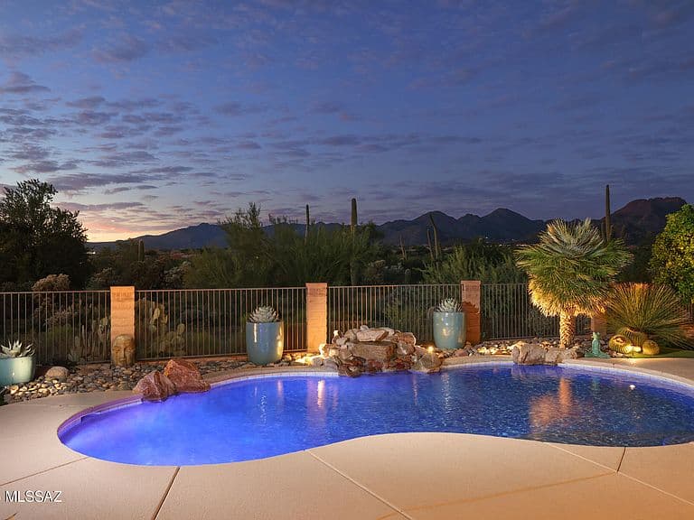 12361 N Fallen Shadows Dr photo 4