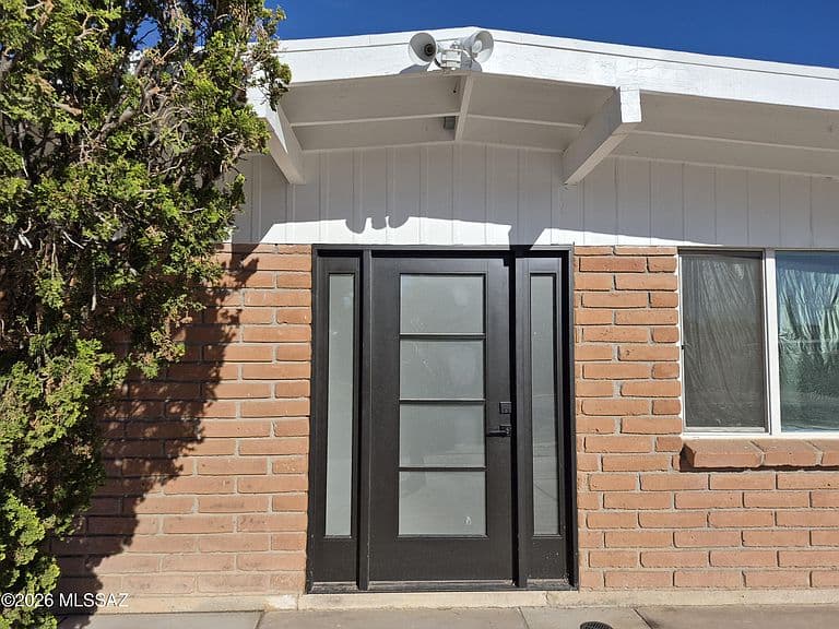 4448 N Jay Ave photo 4