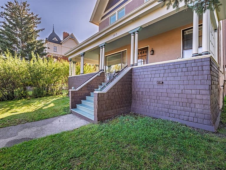 1815 Highland St photo 5