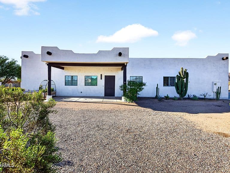 54393 W SUNBURST Street photo 1