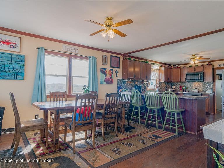 4741 Highway 22 photo 2