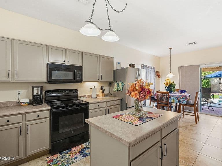 13286 W REDFIELD Road photo 3