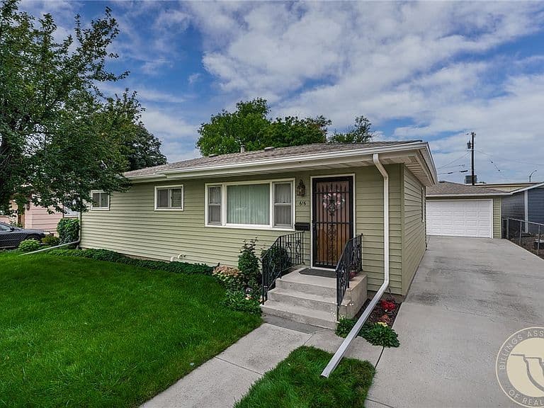 616 Glen Dr photo 1