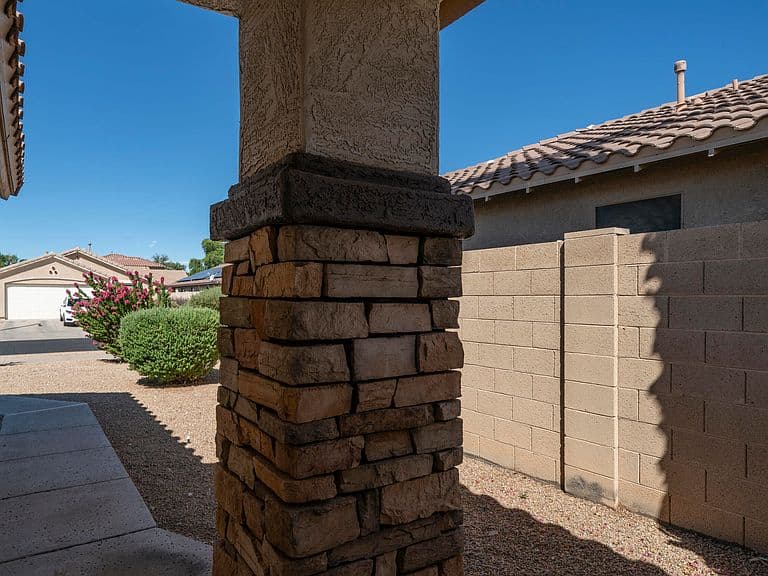 14767 N 139TH Lane photo 3