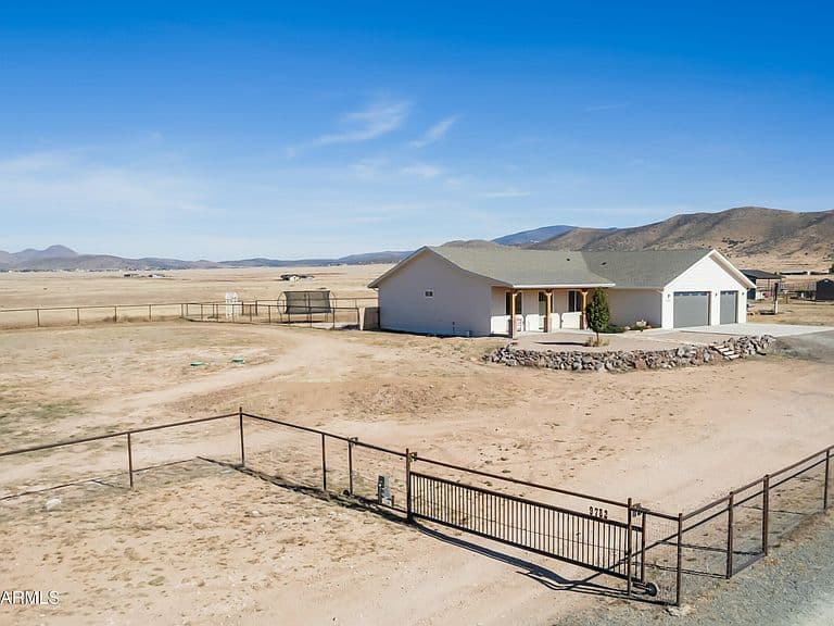 9782 E SILVERADO Court photo 2