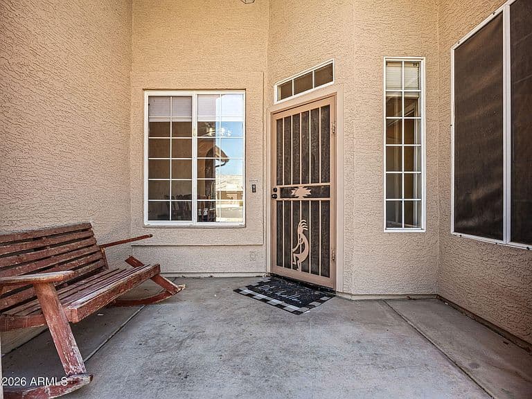 7727 W VOLTAIRE Avenue photo 5