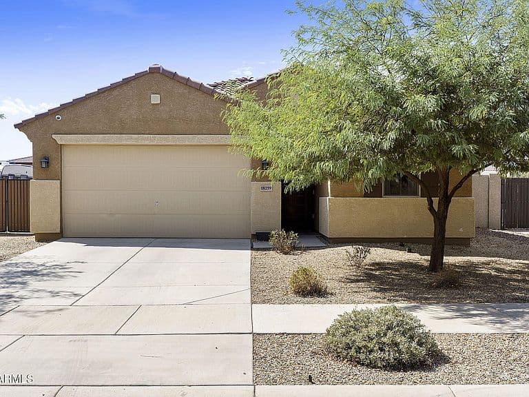 18259 W IDA Lane photo 1