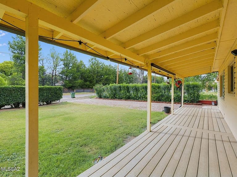 127 S Miller Ln photo 4