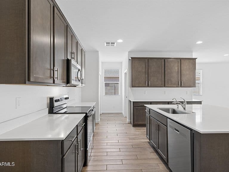 3329 W Sonrisa Avenue photo 4