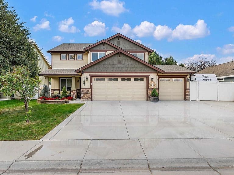 11687 Annette Ct photo 5