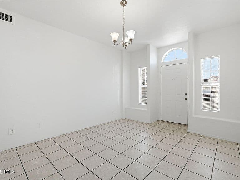 1026 W LIBRA Drive photo 5