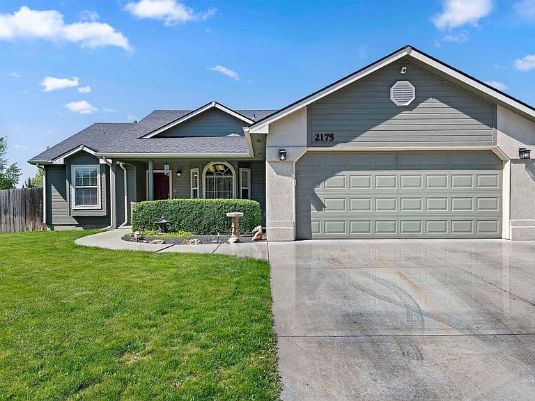 2175 N Capecod Way photo 2