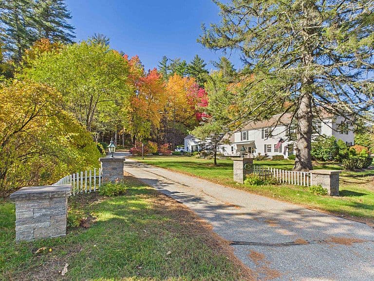 24 Sawyers Crossing Road photo 2