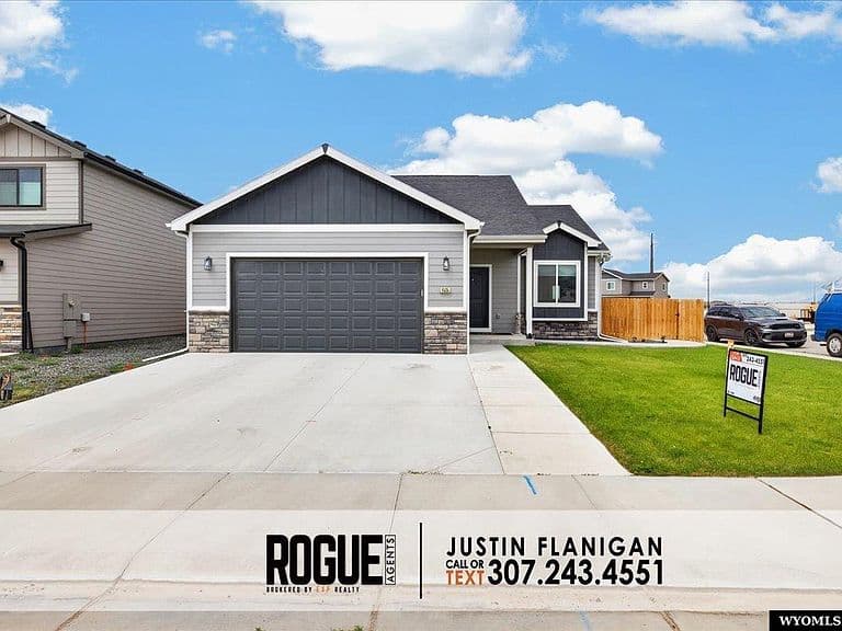 4535 Shale Cir photo 5