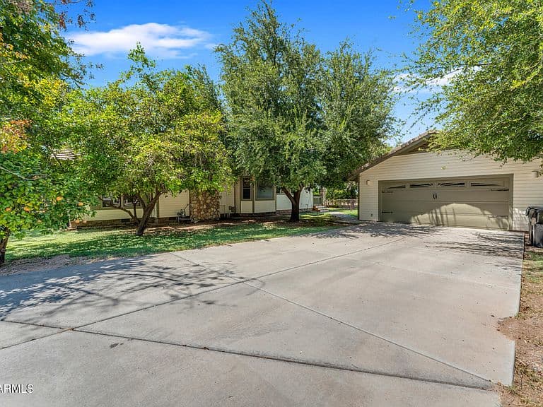 2720 W HARVEST GROVES Lane photo 3