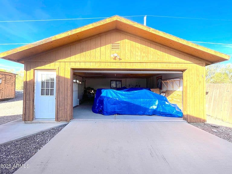68 E DONNA Drive photo 4