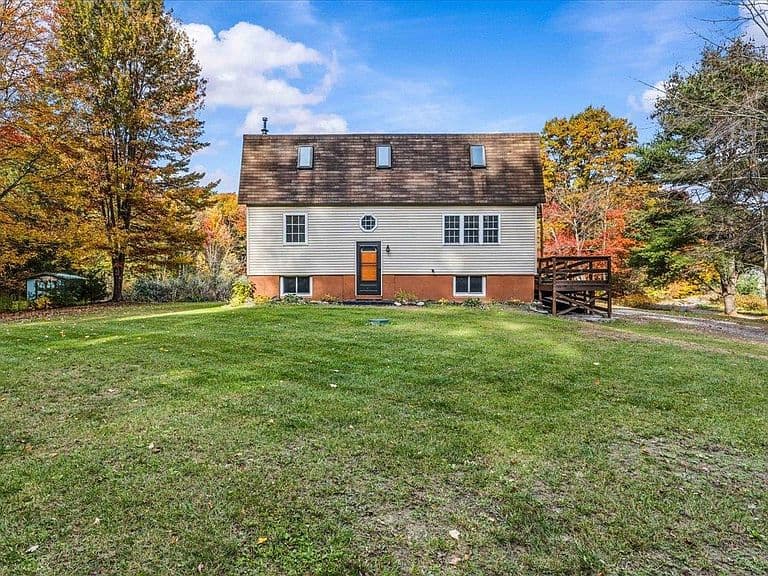 79 Waugh Farm Road photo 1