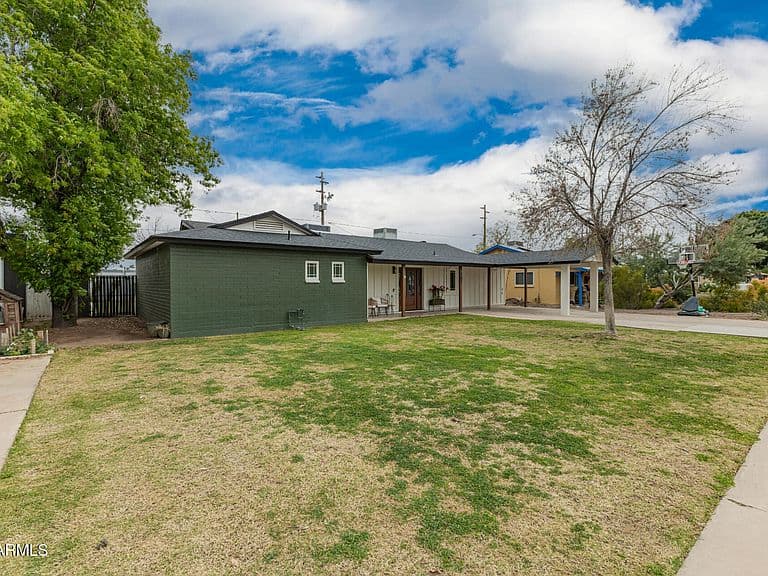 107 S Catalina St photo 2